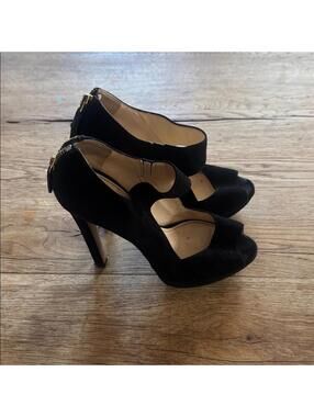 Prada high heels black suede size 35 1/2